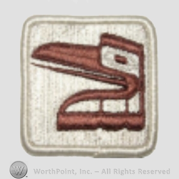 Mark with US Army Shoulder Sleeve Insignia: 81st | #377479